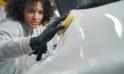 Descubre cómo pulir un auto recién pintado correctamente